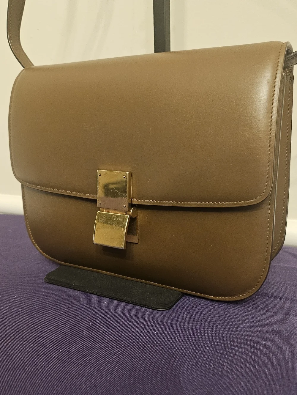 Vintage Celine Classic Box Bag Brown Smooth Calfskin Gold Hardware Crossbody - Picture 2 of 16